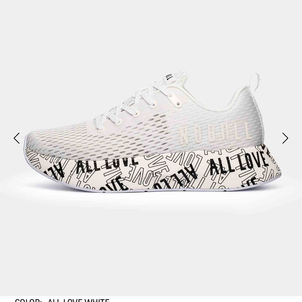 New unused no bull running shoes size 10
